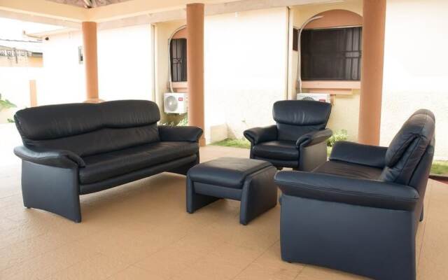 Rose Leat Elegant Bed & Breakfast