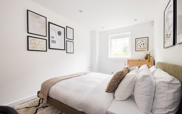 The Walworth Hideout - Elegant 2bdr Flat