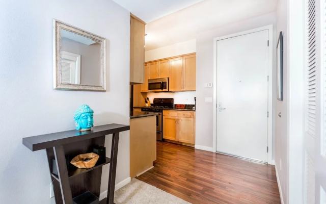 Broadway Apartment