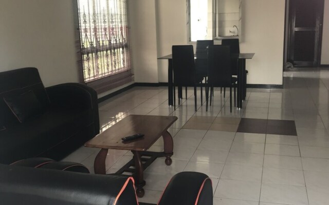 Kalyca Home 3BD Apt Api Api
