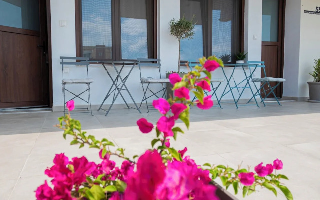 Amico Suites 1 by Rentals Pro - Nea Moudania