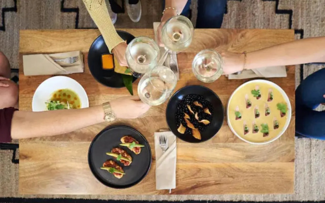 NEW! ARTec Studios WIFI 100 MB