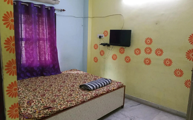 Amar Priya Guest House