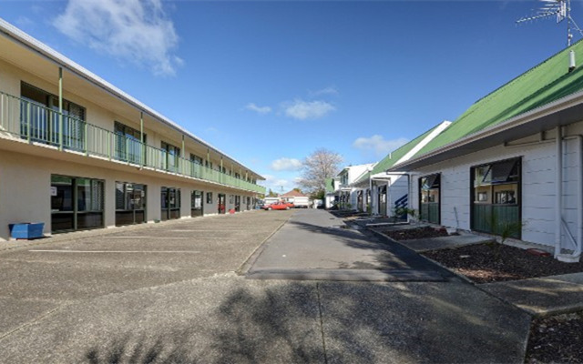 Auckland Northshore Motels & Holiday Park