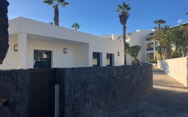 luxury casa playa roca bord de mer