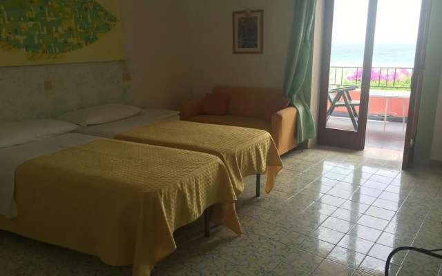 Hotel Casa Rosa Sea & Spa