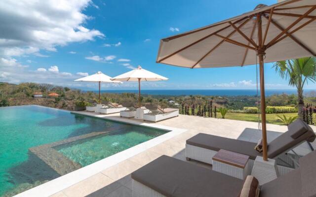 Villa IzaJay