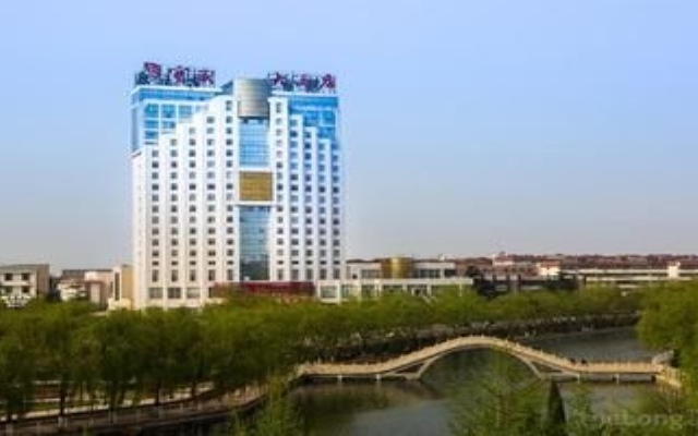 Feicheng Blossom Hotel