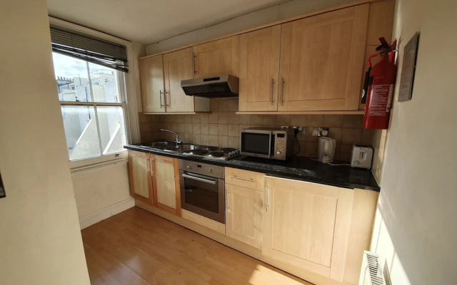 Studio Apartment in South Kensington 8