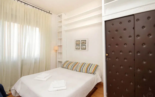 Vatican - WR Apartments