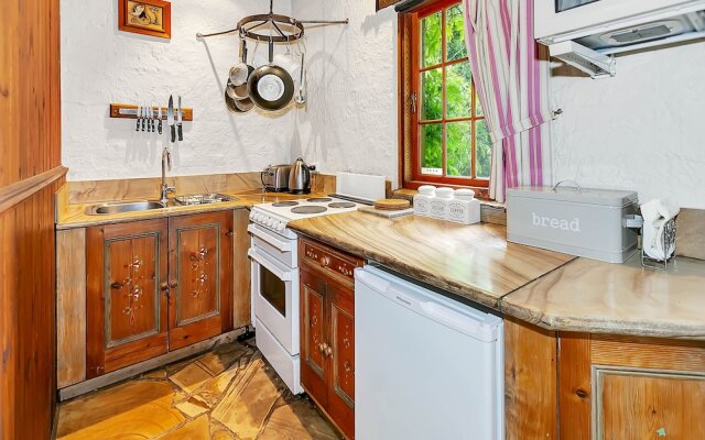 Blackwood Park Cottages