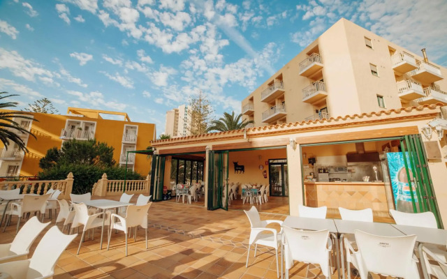 Apartamentos Palm Court