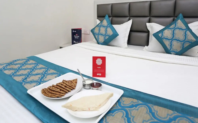 OYO 9384 Hotel Ashirwad