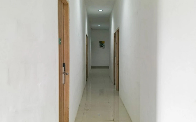 RedDoorz near Universitas Hasanuddin Makassar