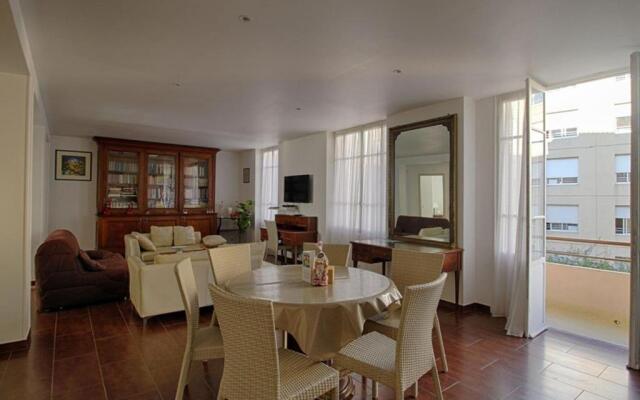 Appartement Ajaccio, 3 pièces, 6 personnes - FR-1-61-571