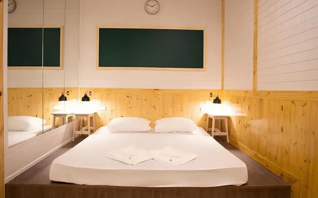 NY Resort Nonthaburi