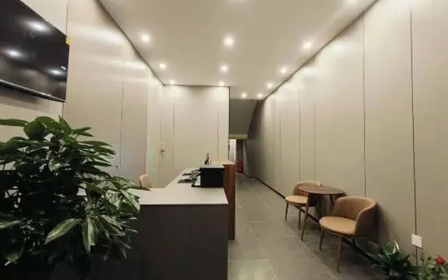 Xiguo Hotel (Huiyou Plaza Branch, Aowei Road, Xiong'an New Area)