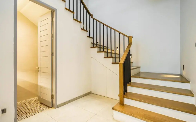 Designer 49 Pool Villa