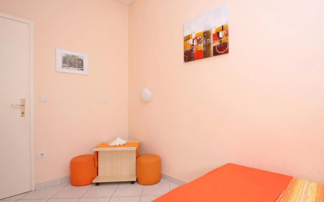 Apartments and Rooms Vesna Novalja