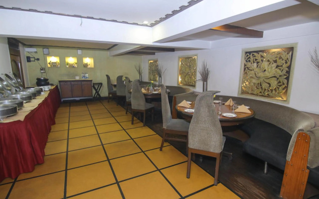 Lytton Hotel