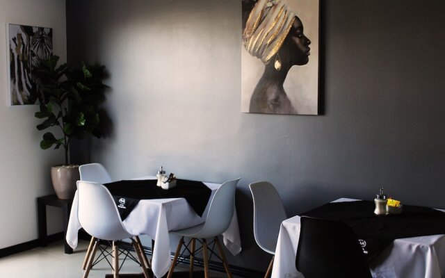 Hotel Mackenna
