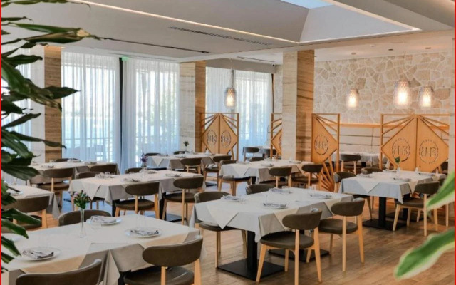 Hotel Saranda Butrinti, Affiliated by Meliá