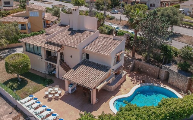 Casa Padrino,  Piscina Privada, WiFi, Cerca de la playa