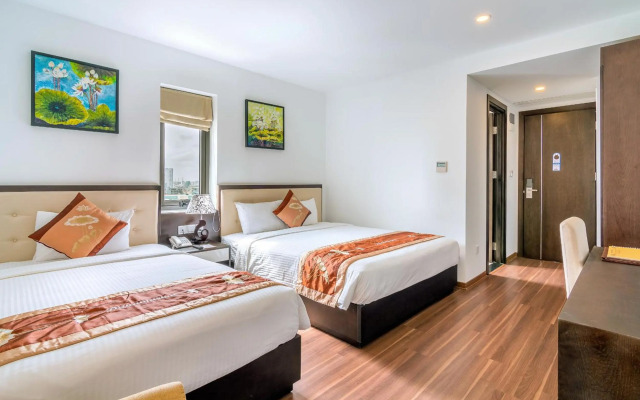 Dana Marina Hotel