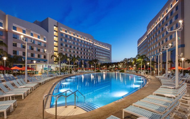 Universal's Endless Summer Resort - Surfside Inn and Suites