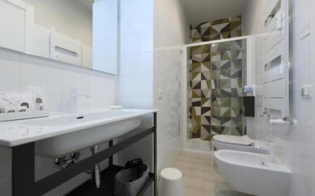 White Home Roma