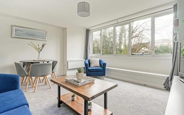 Stylish 1-bed Apartment in Tunbridge Wells