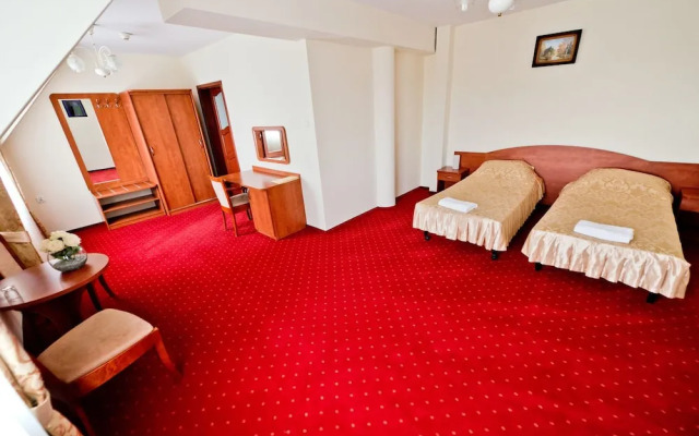 Hotel Groman
