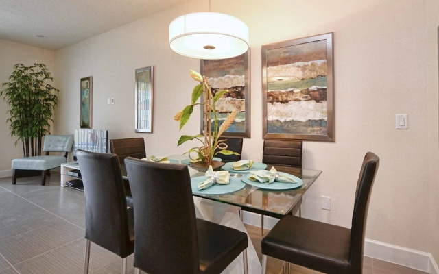 Serenity - 3 Bed Townhouse w/splashpool-5108SY
