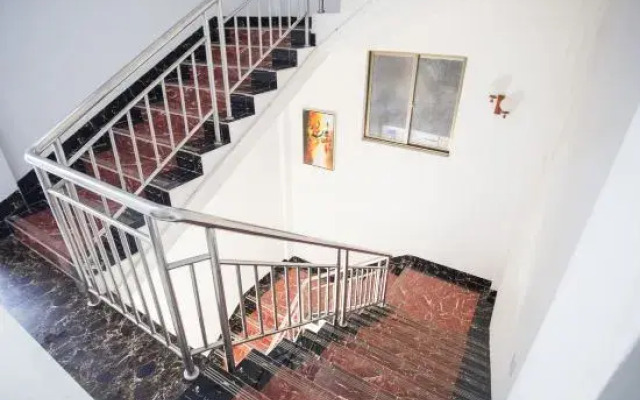 Wanjin Convenience Hotel (Beihai Qiaogang Fengqing Street)