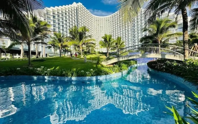 Condotel Cam Ranh Beach Resort