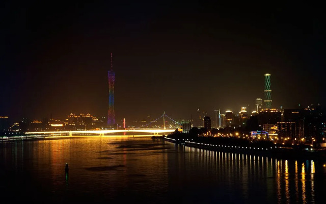 She & He Hotel Apartment - River Class