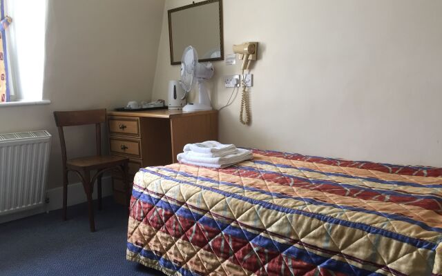 Brompton Hotel