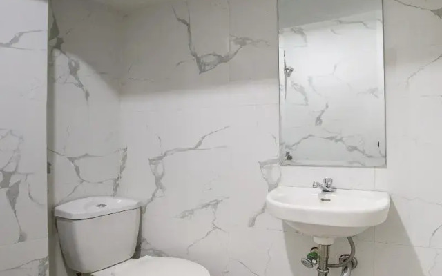 Circuit Hostel by OYO Rooms