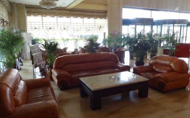 Taoyuan International Hotel