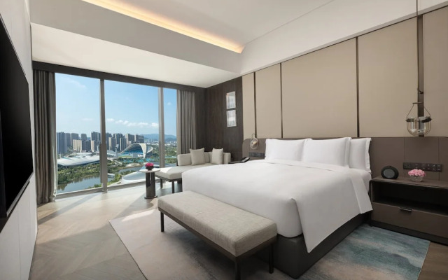 Crowne Plaza Jiangmen Binjiang by IHG