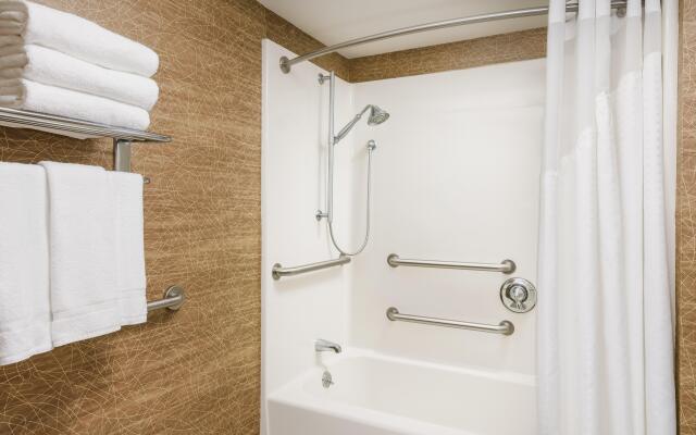 Holiday Inn Express Brockton - Boston by IHG