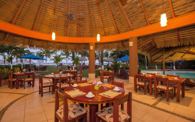 Bahia del Sol Beach Front Boutique Hotel