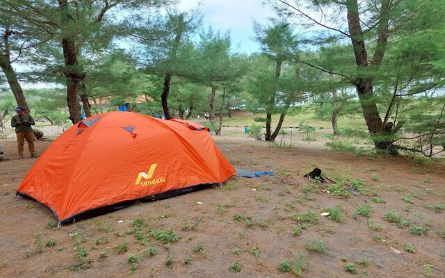 Goa Cemara Camping Ground