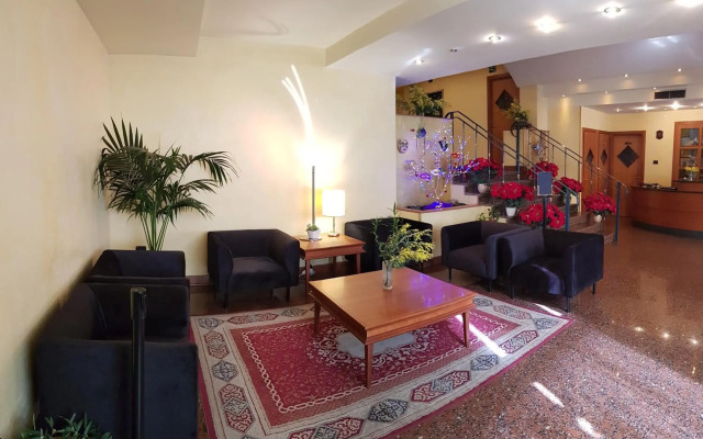Hotel Savant