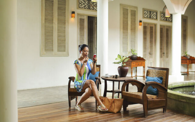 PinkCoco Uluwatu - Constant Surprises & for Cool Adults Only