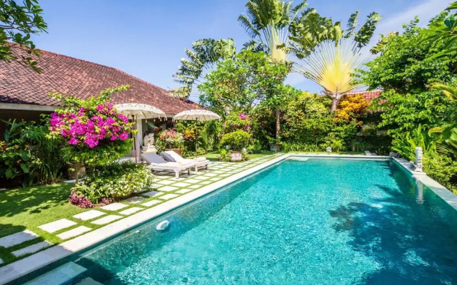 Beautiful Villa With Private Pool, Bali Villa 2051