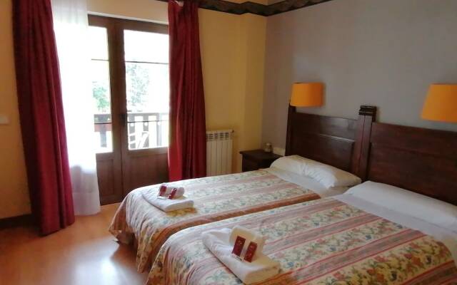 Hotel Cumbres Valdeon