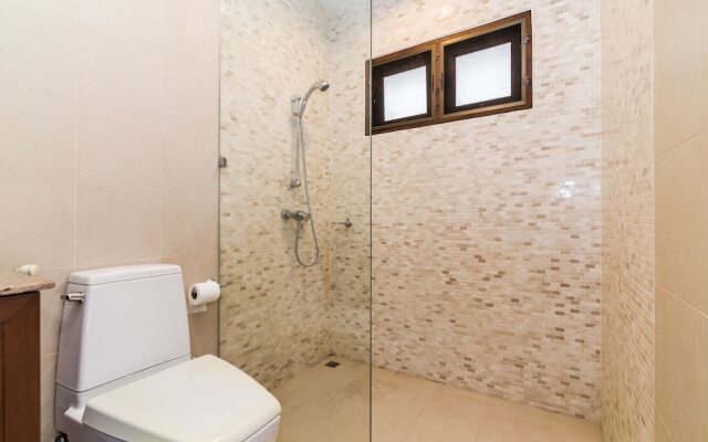 4 Bedroom Private Bali Style Villa HH1