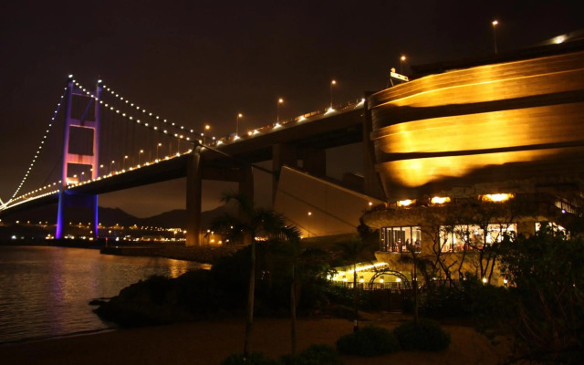 Noah's Ark Hotel & Resort