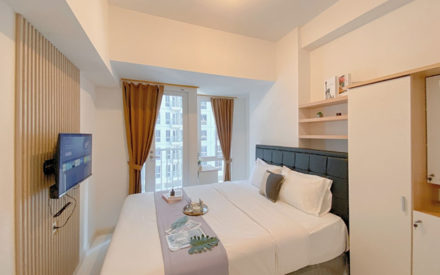 Cozy Living Studio Room at 26th Floor Tokyo Riverside PIK 2 Apartment – Guest Rooms – Jakarta